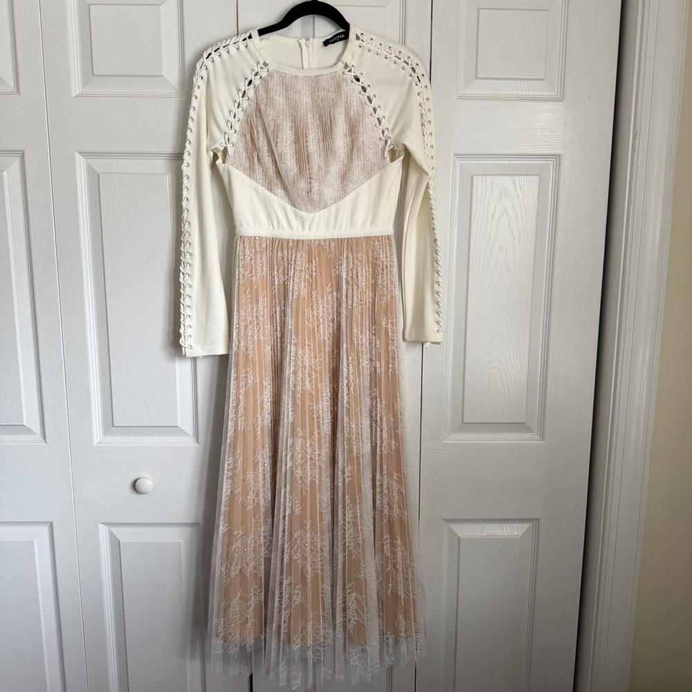 CATCHALL Itzel White Lace Long Sleeve Maxi Dress Womens M Coquette Boho Chic NWT